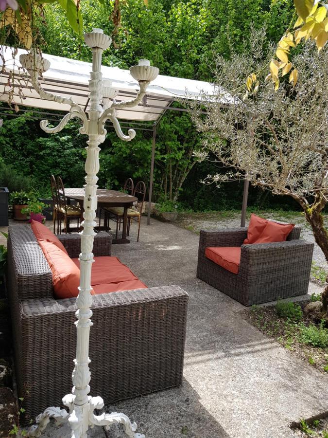 Bed and Breakfast Le Moulin De Jules Et Akasha Murat Zewnętrze zdjęcie