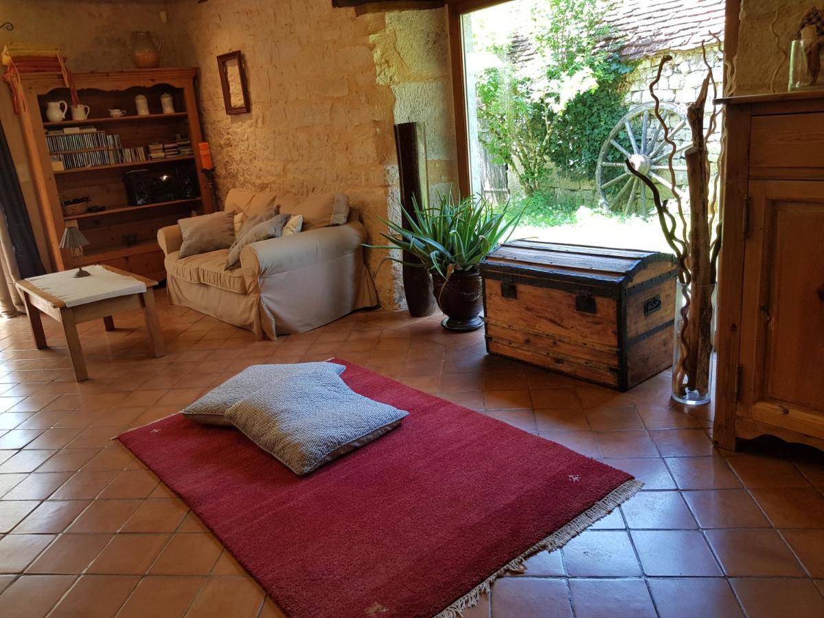 Bed and Breakfast Le Moulin De Jules Et Akasha Murat Zewnętrze zdjęcie
